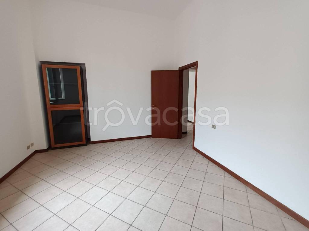 appartamento in affitto a Varese in zona Centro Città