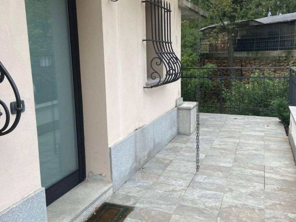 appartamento in affitto a Varese in zona Rasa di Varese