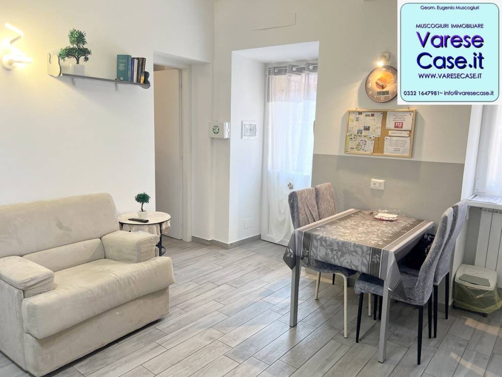 appartamento in affitto a Varese in zona Biumo