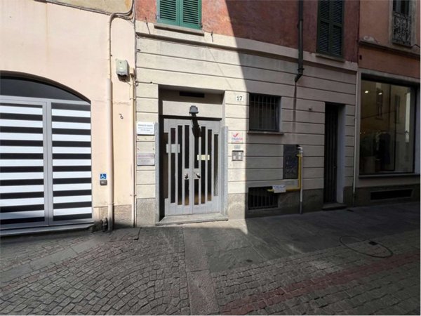 appartamento in affitto a Varese in zona Centro Città
