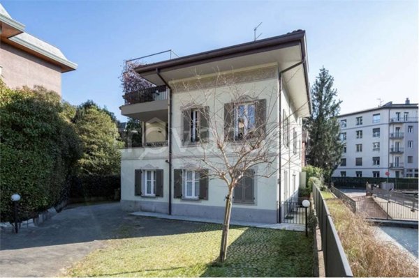 appartamento in affitto a Varese in zona Brunella