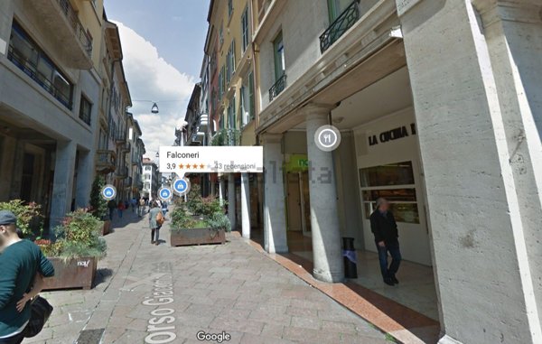 locale commerciale in affitto a Varese