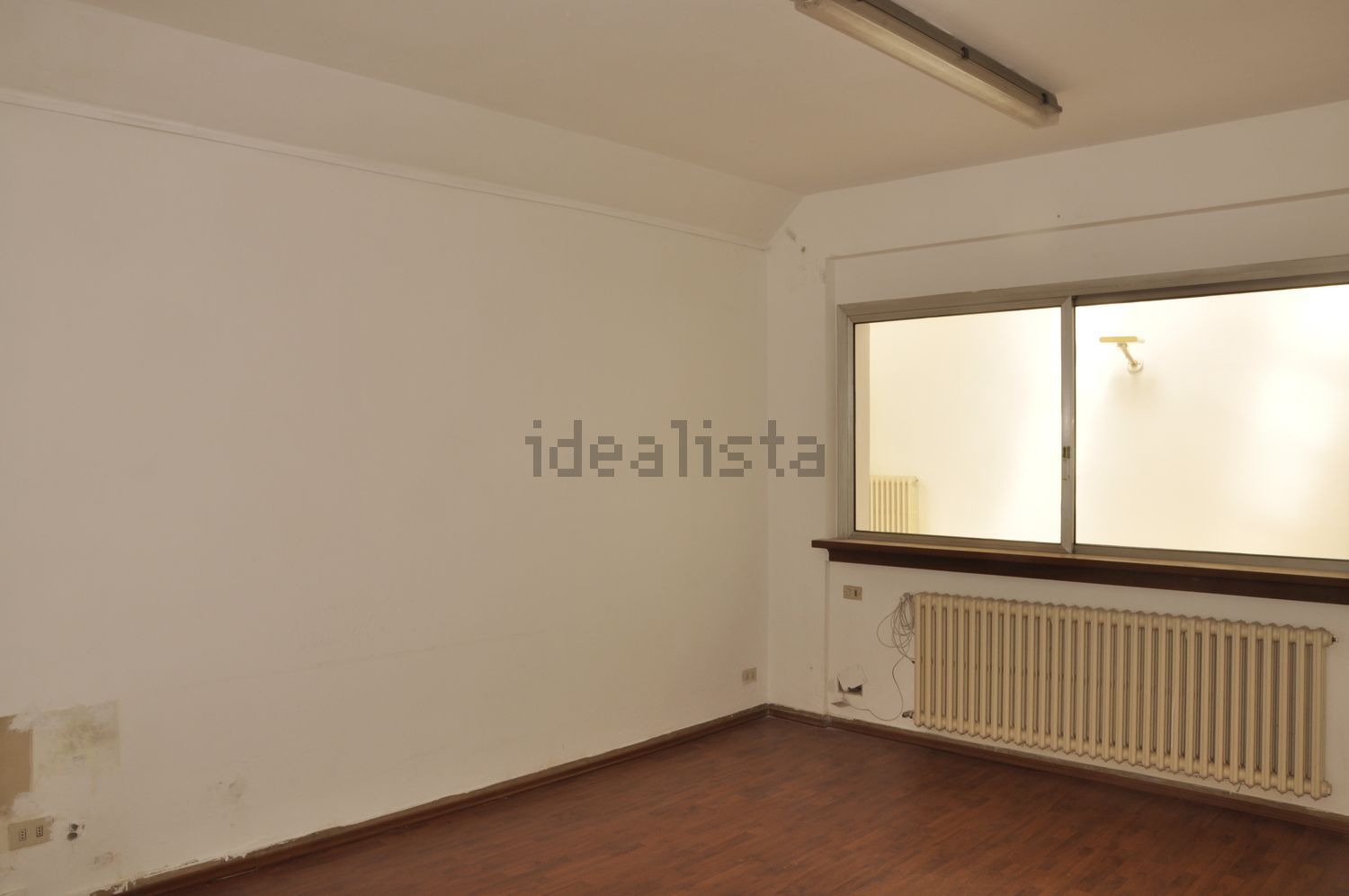 capannone in affitto a Varese