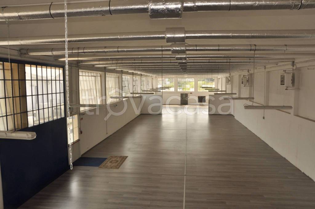 appartamento in affitto a Varese in zona Biumo