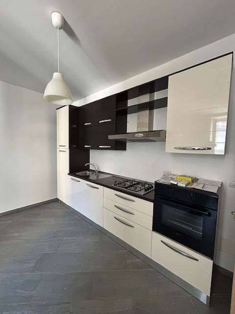 appartamento in affitto a Varese in zona Centro Città