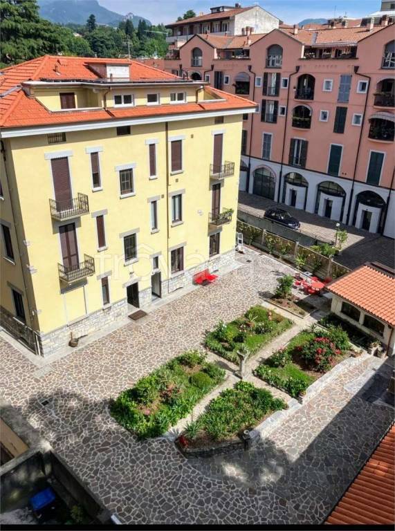 appartamento in affitto a Varese in zona Centro Città