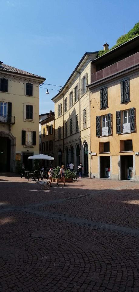 appartamento in affitto a Varese in zona Centro Città
