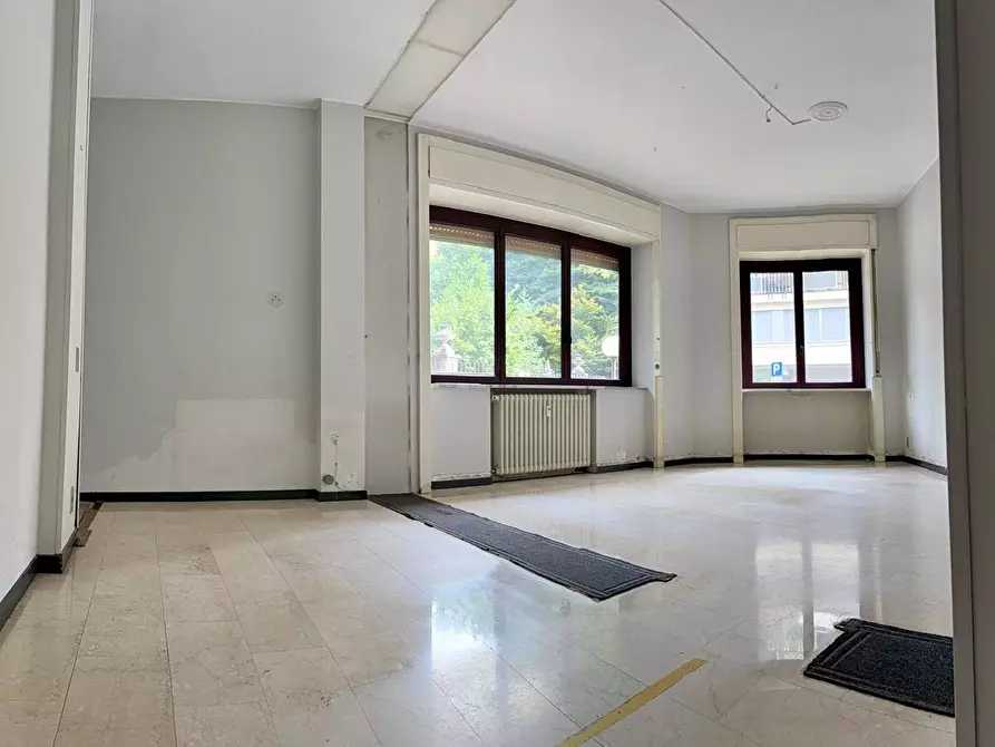 ufficio in affitto a Varese in zona Centro Città