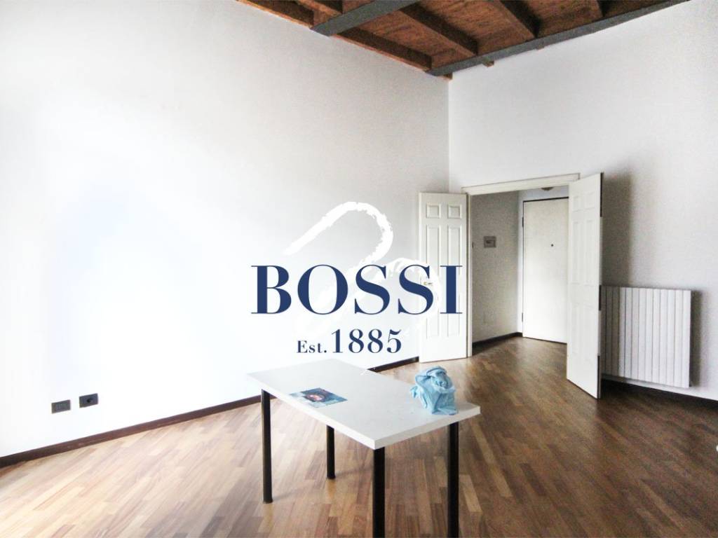 appartamento in affitto a Varese in zona Biumo