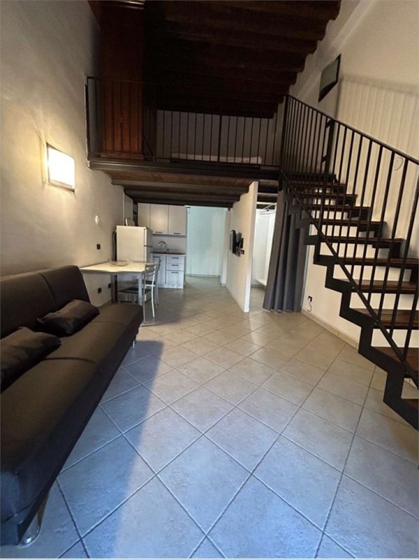 appartamento in affitto a Varese in zona Biumo