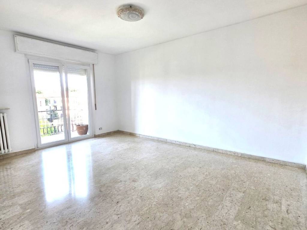 appartamento in affitto a Varese in zona Viale Belforte