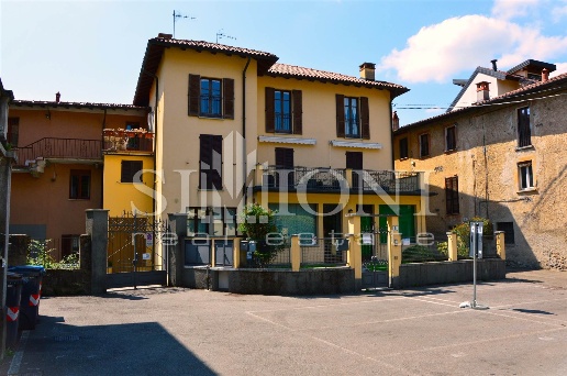 appartamento in affitto a Varese in zona Velate