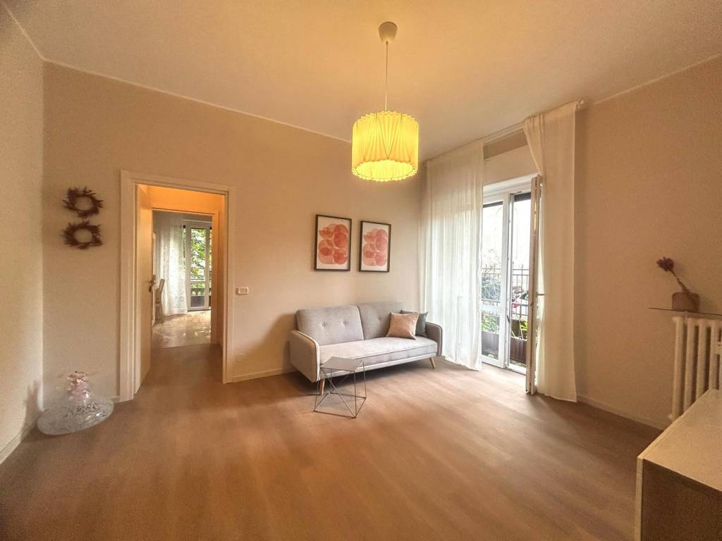 appartamento in affitto a Varese in zona Sant'Ambrogio