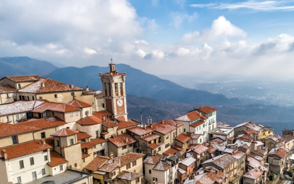 appartamento in affitto a Varese in zona Giubiano