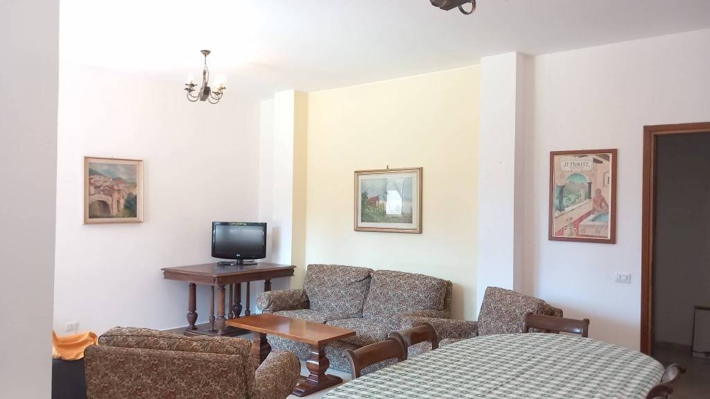 appartamento in affitto a Varese in zona Centro Città