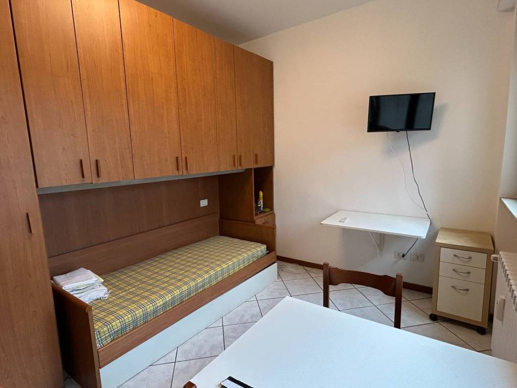 appartamento in affitto a Varese in zona Centro Città