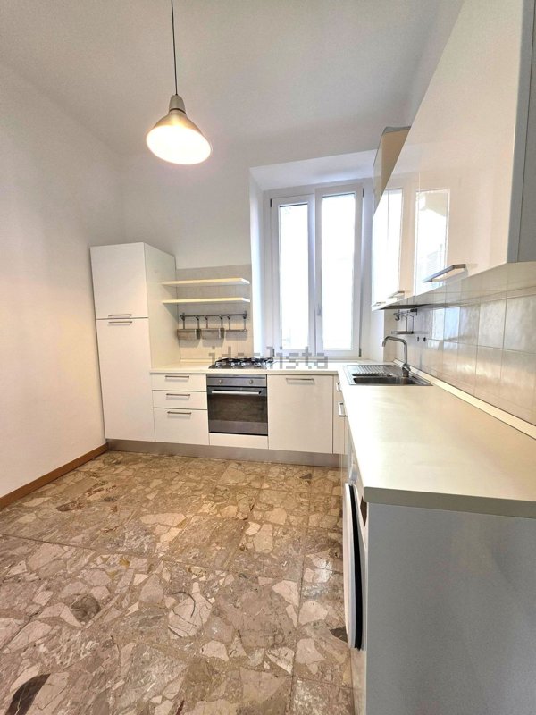 appartamento in affitto a Varese in zona Centro Città