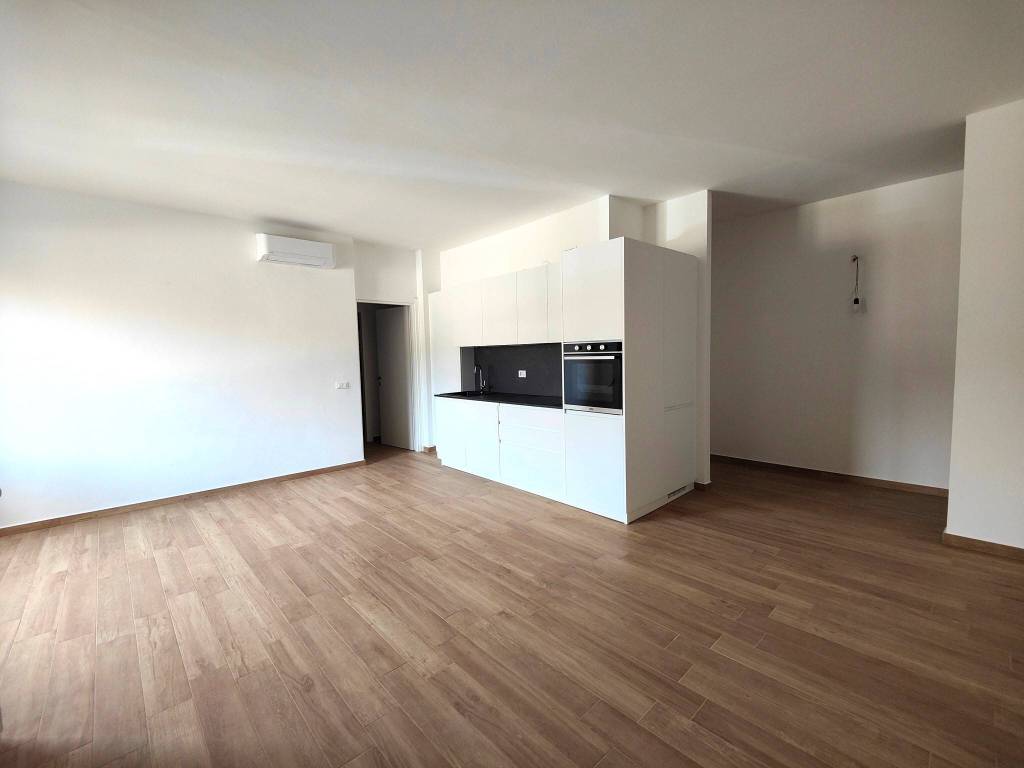 appartamento in affitto a Varese in zona Masnago