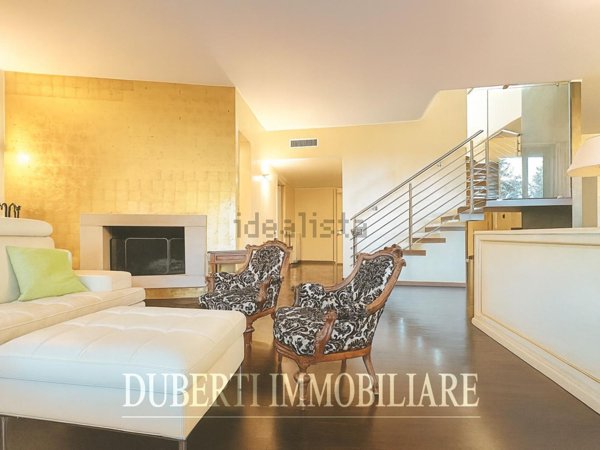 appartamento in affitto a Varese in zona Brunella