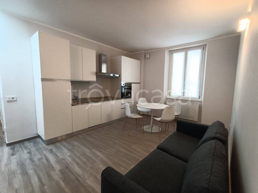 appartamento in affitto a Varese in zona Centro Città