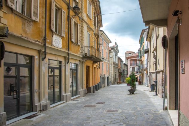 appartamento in affitto a Varese in zona Brunella