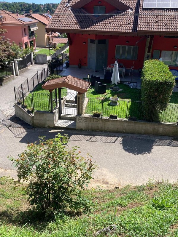 casa indipendente in affitto a Varese in zona Viale Belforte