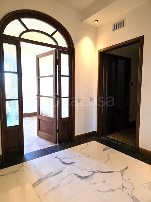 appartamento in affitto a Varese in zona Centro Città