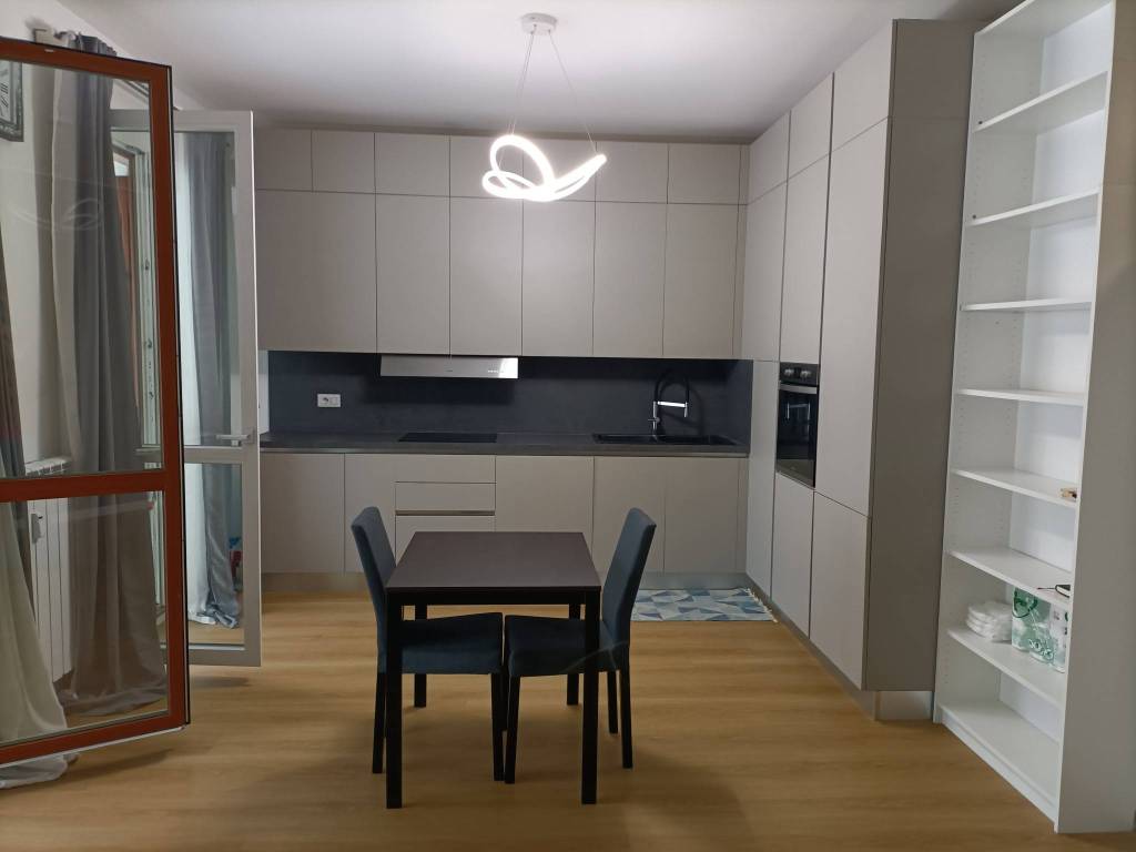 appartamento in affitto a Varese in zona Biumo