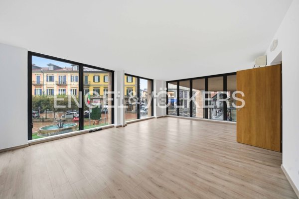 ufficio in affitto a Varese in zona Biumo