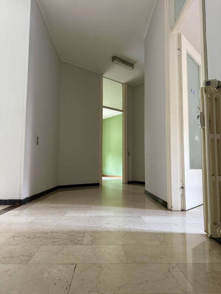 ufficio in affitto a Varese in zona Centro Città