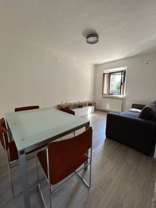 appartamento in affitto a Varese in zona Viale Borri