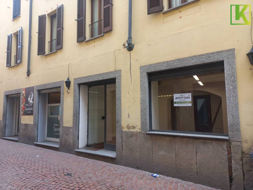 locale commerciale in affitto a Varese in zona Centro Città