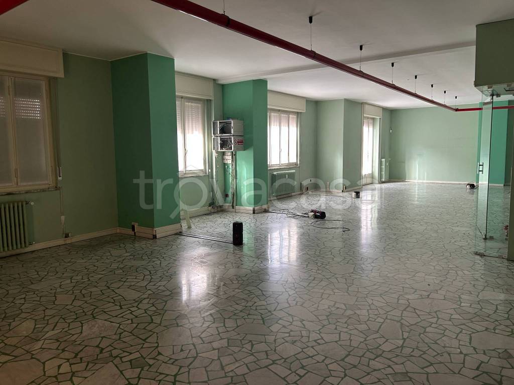 ufficio in affitto a Varese in zona Centro Città