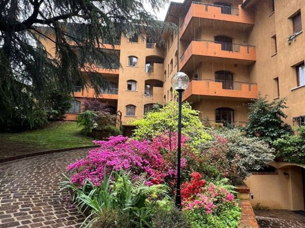 appartamento in affitto a Varese in zona Giubiano