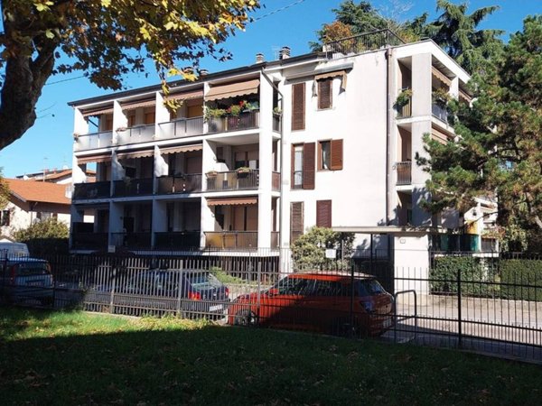 appartamento in affitto a Varese in zona Giubiano