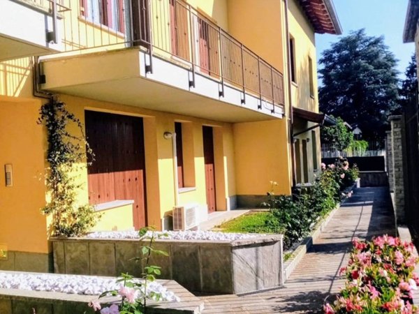 appartamento in affitto a Varese in zona Giubiano