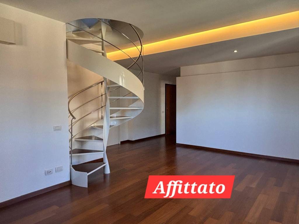 appartamento in affitto a Varese in zona Masnago