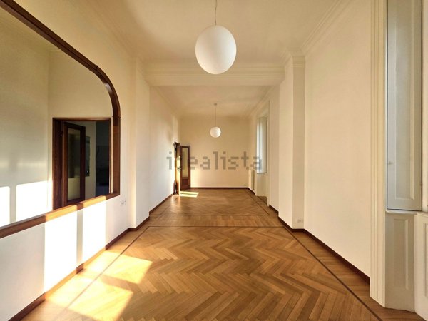 appartamento in affitto a Varese in zona Centro Città