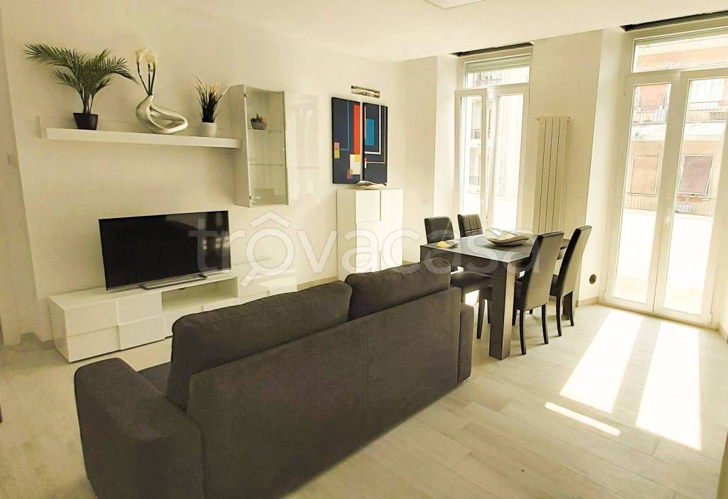 appartamento in affitto a Varese in zona Bosto