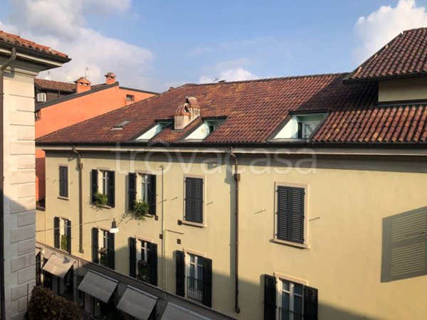 appartamento in affitto a Varese in zona Centro Città