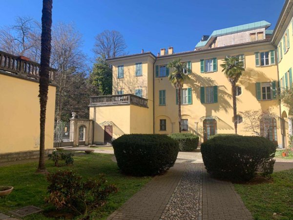 appartamento in affitto a Varese in zona Centro Città