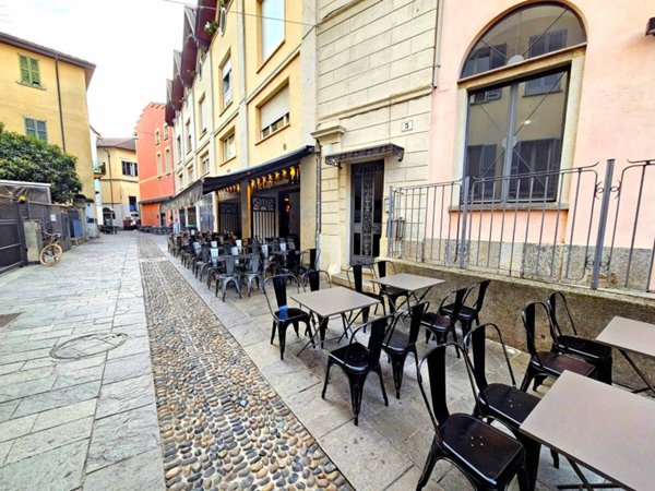 negozio in affitto a Varese in zona Centro Città