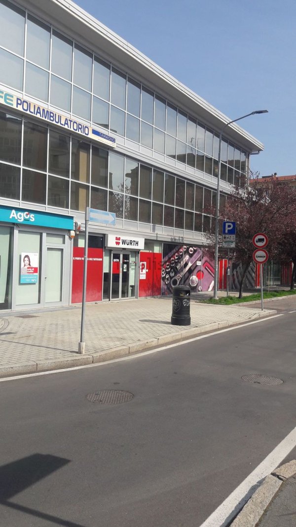 ufficio in affitto a Varese in zona Giubiano