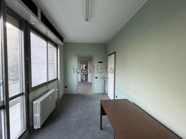 ufficio in affitto a Varese in zona Centro Città