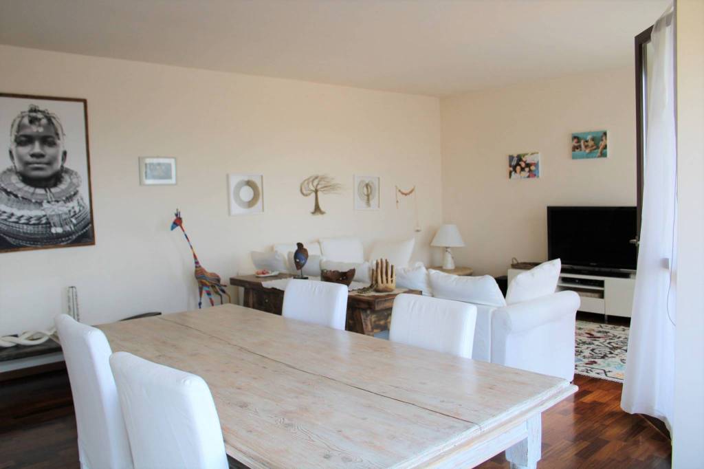 appartamento in affitto a Varese in zona Masnago