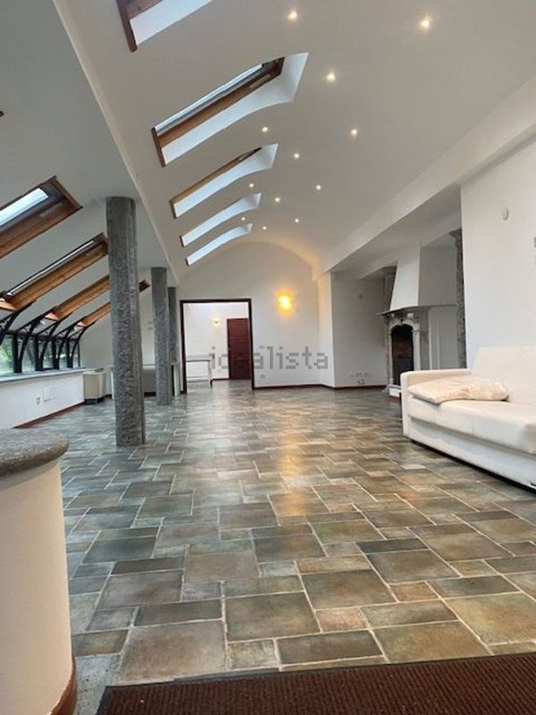 casa indipendente in affitto a Varese in zona Centro Città