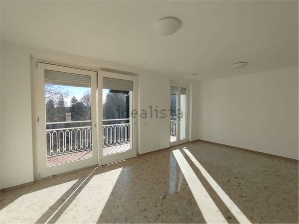 appartamento in affitto a Varese