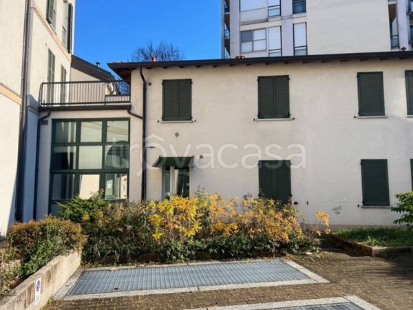 appartamento in affitto a Varese in zona Centro Città