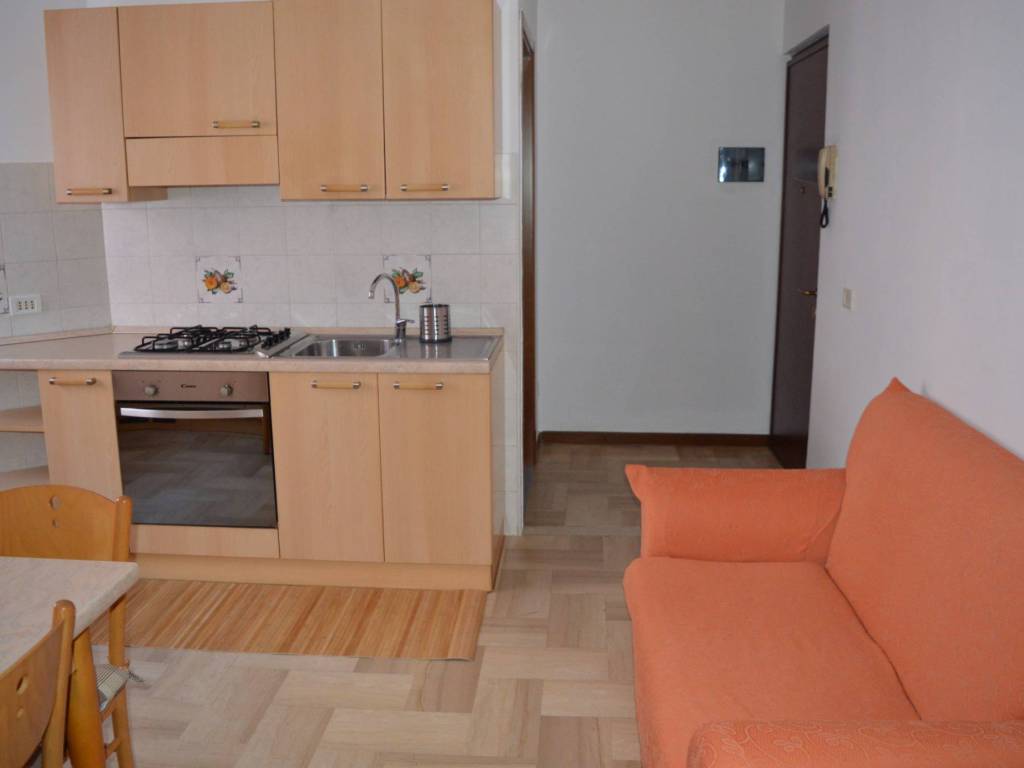 appartamento in affitto a Varese in zona Viale Europa