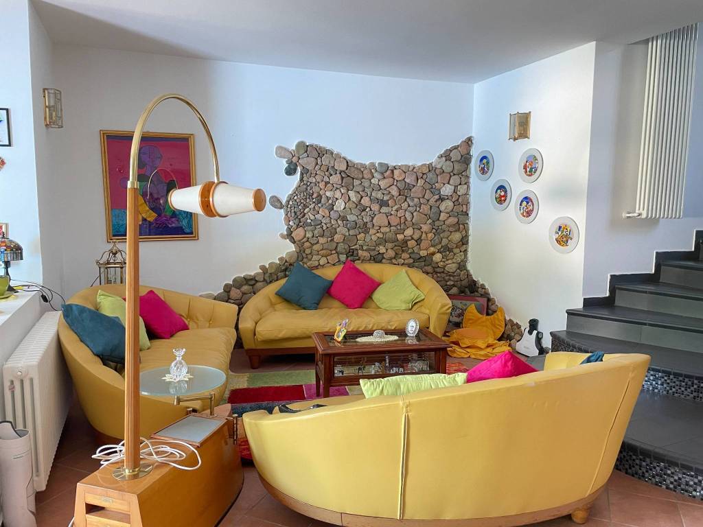 casa indipendente in affitto a Varese in zona Viale Belforte